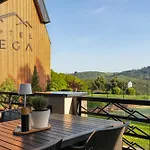 Hotel Vega 4*
