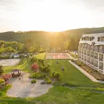 Hotel Vega 4*