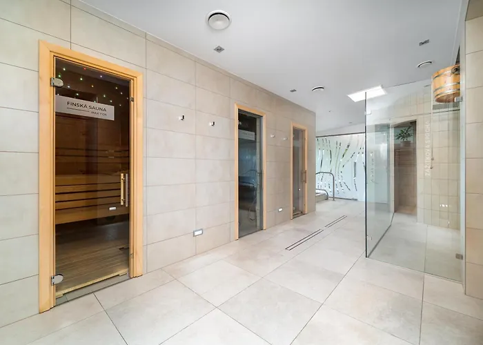 Hotel Vega 4*